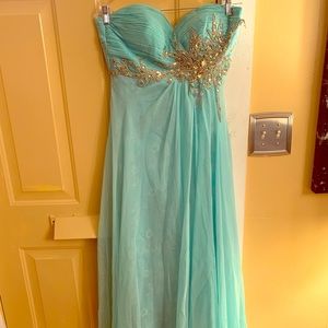 Prom dress